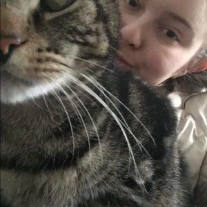 Meet your Posher, Rebecca